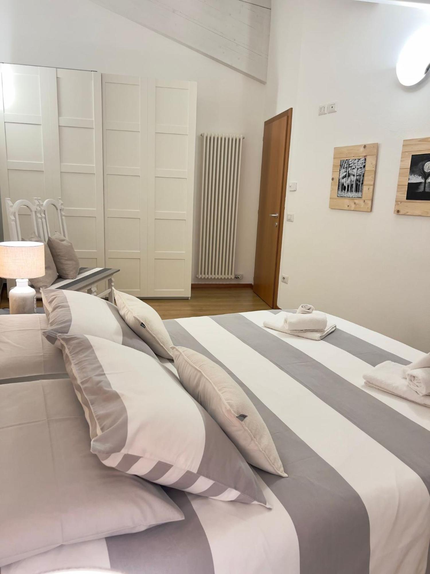 Appartamento Nel Borgo Rovereto  Exterior foto
